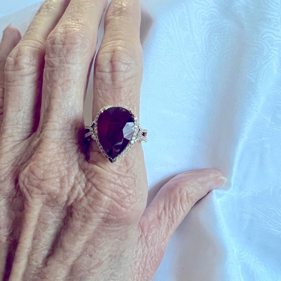 Ruby & Diamond Ring; 14kt Yellow Gold; Appraisal Included; Size 9 - Picture 3 of 11